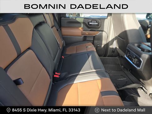 Used 2022 Chevrolet Silverado 2500 High Country w/ Z71 Off-Road Package image 15