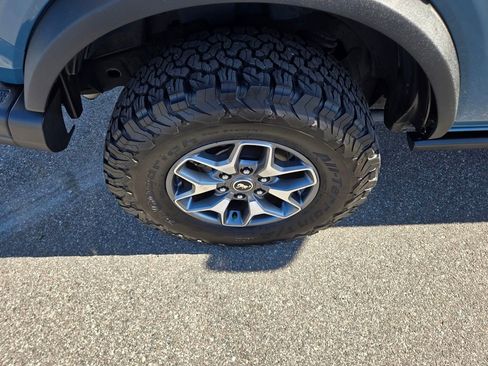 Used 2021 Ford Bronco Badlands image 12