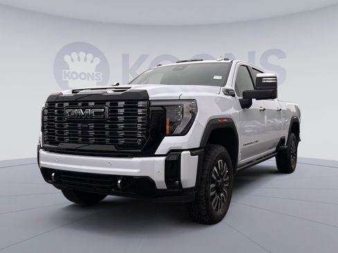New 2026 GMC Sierra 2500 Denali Ultimate w/ Max Trailering Package AWD/4WD image 1