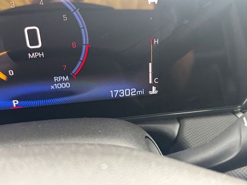 Used 2025 Chevrolet TrailBlazer LT image 38