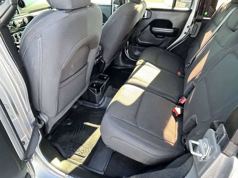Used 2020 Jeep Wrangler Unlimited Sport AWD/4WD image 23