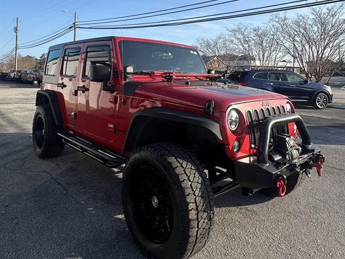 Used 2014 Jeep Wrangler Unlimited Sport w/ Max Tow Package image 3
