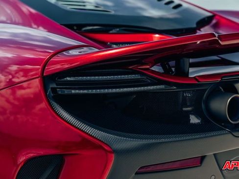 Used 2016 McLaren 675LT Coupe RWD image 67