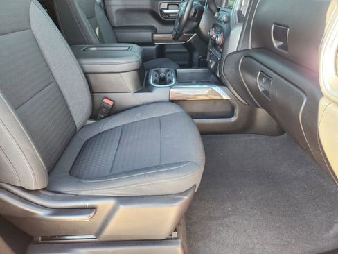 Used 2021 Chevrolet Silverado 1500 RST w/ Z71 Off-Road Package image 15