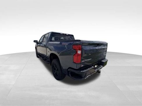Used 2021 Chevrolet Silverado 1500 Custom Trail Boss AWD/4WD image 4