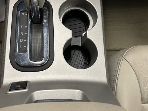 Used 2010 Ford Edge Limited image 35