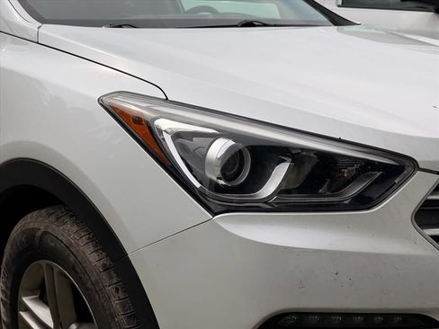 Used 2018 Hyundai Santa Fe Sport w/ 2.4L Value Package 02 AWD/4WD image 23