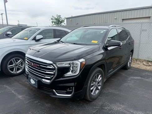 Used 2023 GMC Terrain SLT AWD/4WD image 1