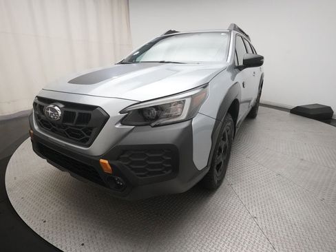 Certified 2025 Subaru Outback Wilderness AWD/4WD image 12