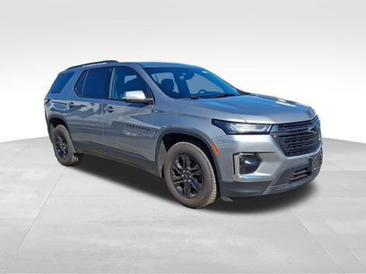 Used 2023 Chevrolet Traverse LT w/ Midnight/Sport Edition