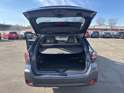 Certified 2023 Subaru Outback Premium image 16
