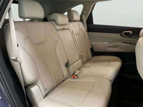 Used 2025 Kia Sorento S AWD/4WD image 75