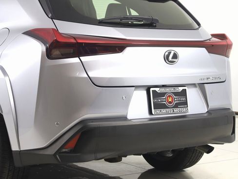 Used 2023 Lexus UX 250h AWD w/ Accessory Package (Z2) image 21