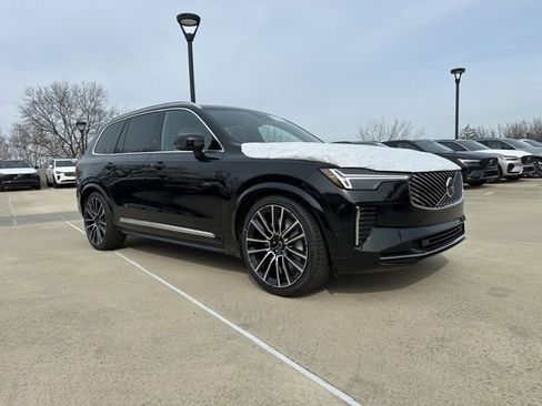 New 2026 Volvo XC90 B6 Plus w/ Protection Package image 1