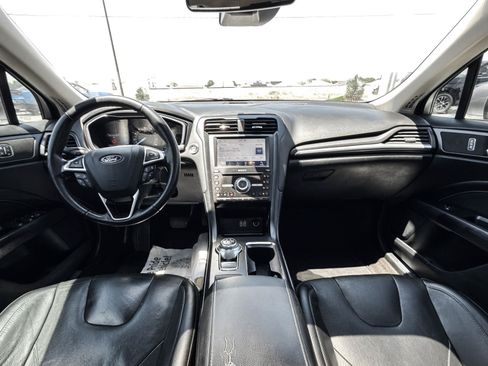 Used 2020 Ford Fusion Titanium AWD/4WD image 16
