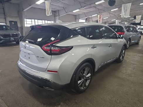 Used 2021 Nissan Murano SL w/ SL Moonroof Package AWD/4WD image 3