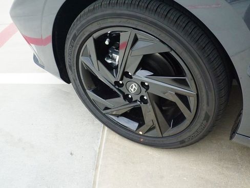 New 2026 Hyundai Elantra SEL Sport Premium FWD image 10
