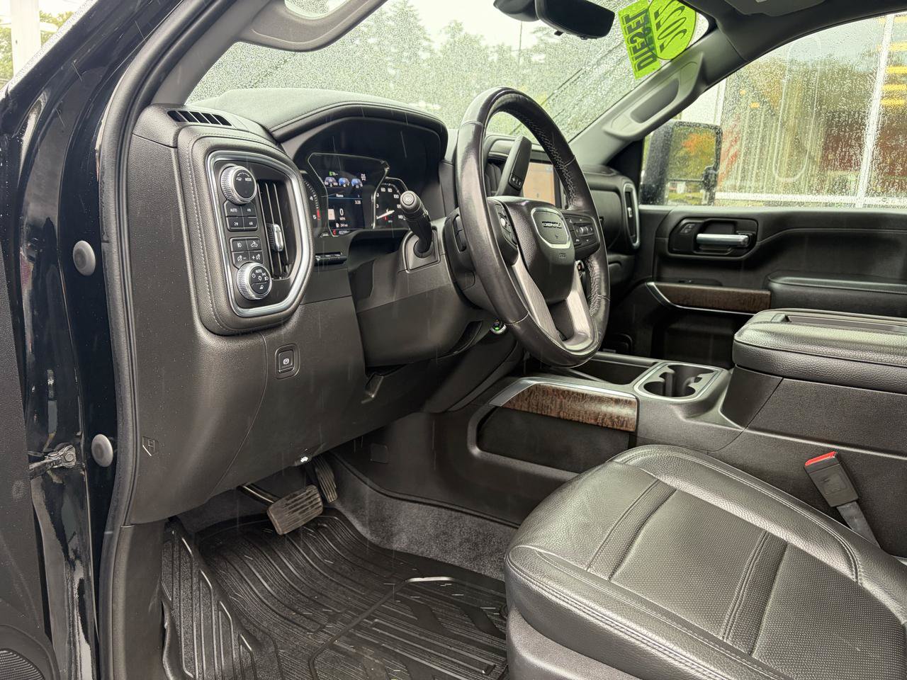Used 2022 GMC Sierra 2500 Denali w/ Denali Ultimate Package AWD/4WD image 21