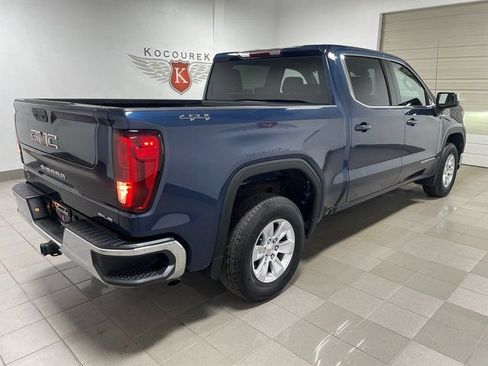 Used 2022 GMC Sierra 1500 SLE AWD/4WD image 6
