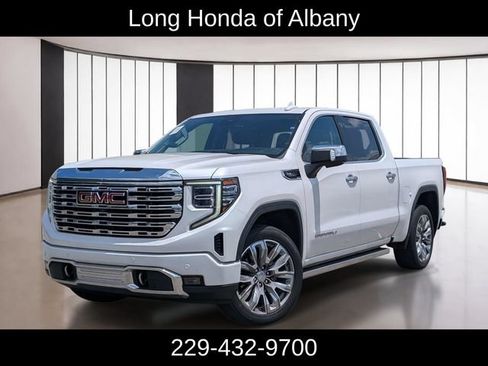 Used 2023 GMC Sierra 1500 Denali w/ Denali Reserve Package AWD/4WD image 1