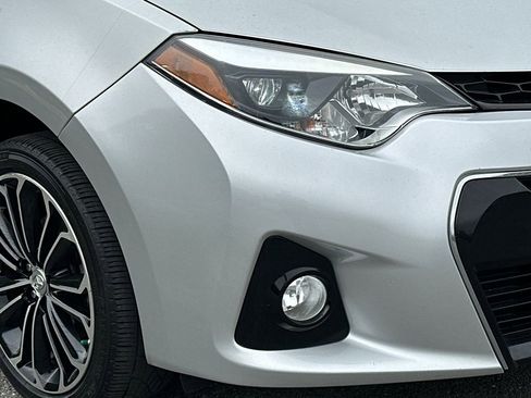 Used 2015 Toyota Corolla S FWD image 6