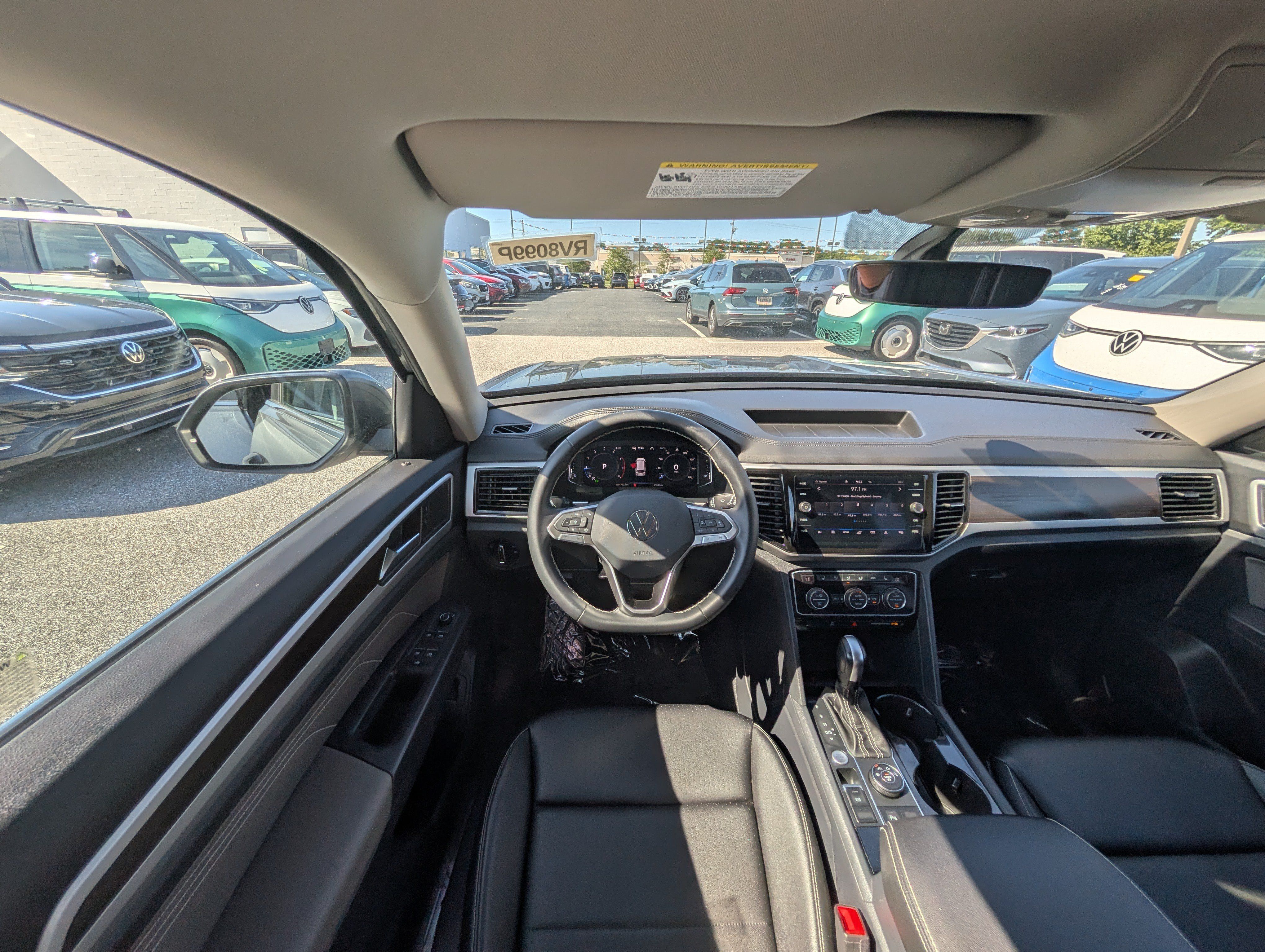 Used 2023 Volkswagen Atlas SE AWD/4WD image 19