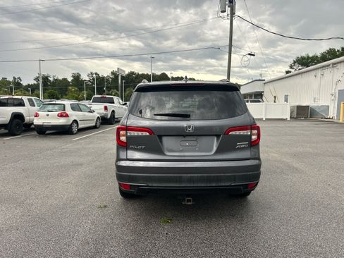 Used 2022 Honda Pilot Special Edition image 3