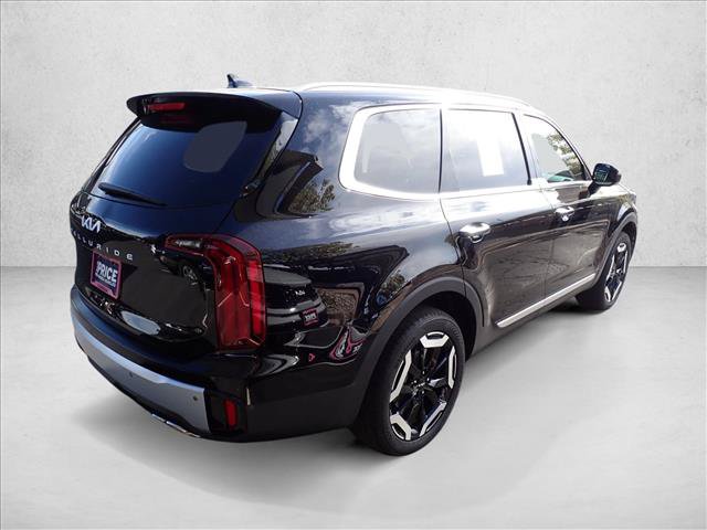 Used 2024 Kia Telluride S w/ S Sunroof Package FWD image 4