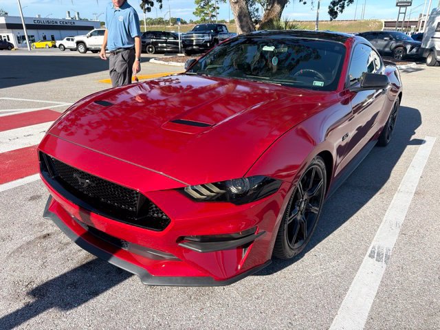 Used 2020 Ford Mustang GT w/ Equipment Group 301A RWD image 1