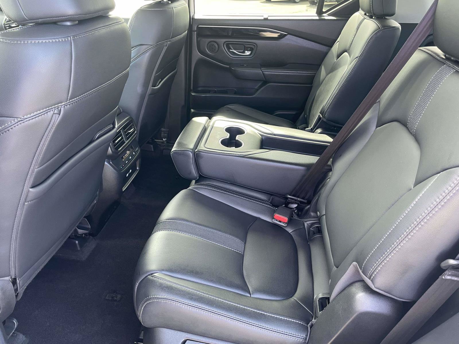 Used 2023 Honda Pilot EX-L image 7