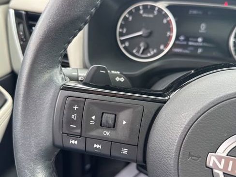 Certified 2023 Nissan Rogue SL AWD/4WD image 27