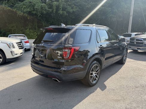 Used 2016 Ford Explorer Sport w/ Equipment Group 401A AWD/4WD image 4