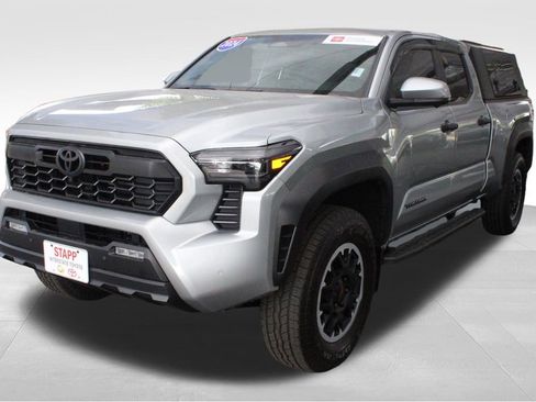 Certified 2024 Toyota Tacoma TRD Off-Road w/ TRD Off Road Premium Package AWD/4WD image 12