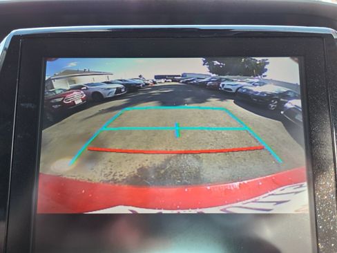 Used 2017 Toyota Prius Prime Advanced image 19