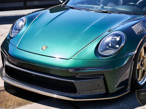 Used 2023 Porsche 911 Targa 4 GTS AWD/4WD image 7