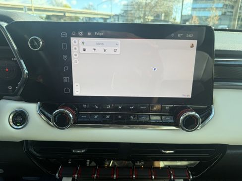 Used 2024 GMC Canyon AT4X w/ AT4X AEV Edition image 25