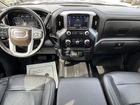 Used 2021 GMC Sierra 1500 SLT RWD image 16