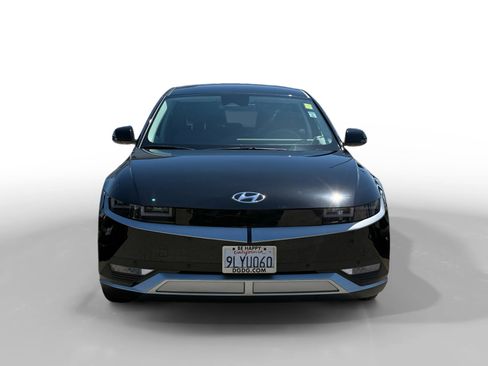 Certified 2024 Hyundai Ioniq 5 SEL RWD image 8