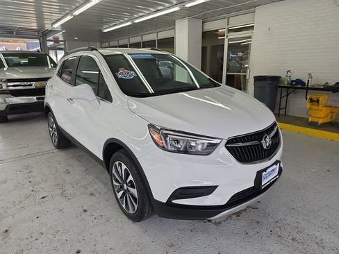 Certified 2022 Buick Encore Preferred w/ Safety Package image 7