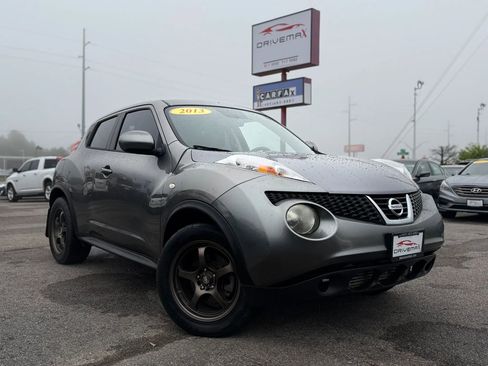 Used 2013 Nissan Juke S FWD image 1