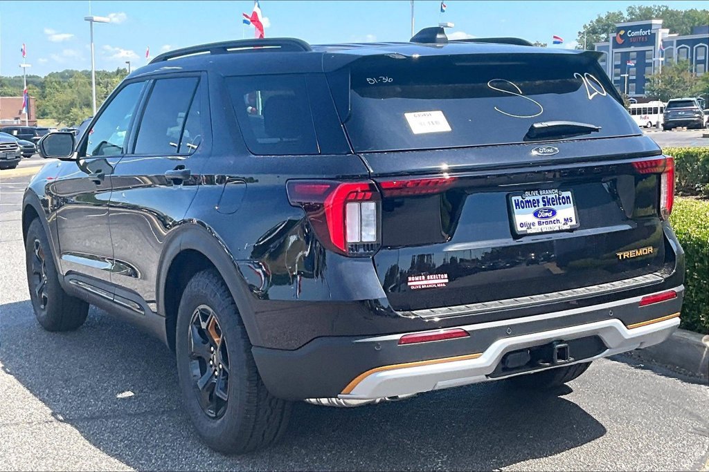 New 2026 Ford Explorer Tremor w/ Tremor Convenience Package AWD/4WD image 3