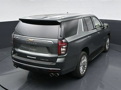 Used 2023 Chevrolet Tahoe Premier AWD/4WD image 32