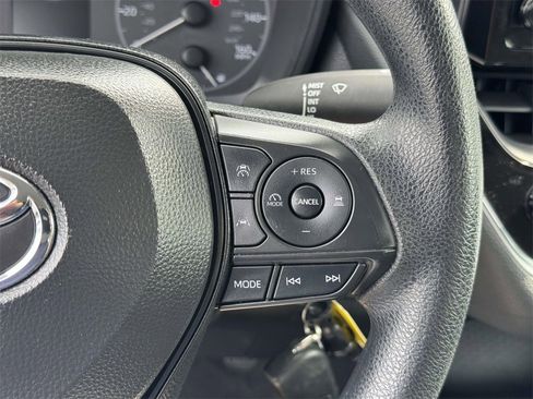 Used 2024 Toyota Corolla LE image 11