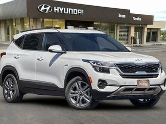 Used 2023 Kia Seltos S w/ Navigation Package AWD/4WD video 2