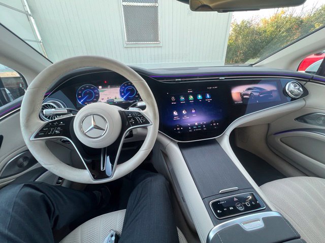 Used 2023 Mercedes-Benz EQS 580 4MATIC Sedan image 11