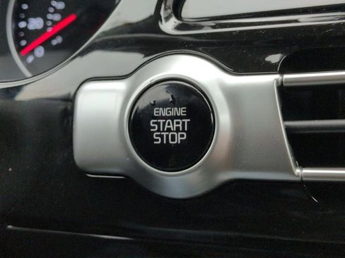 Used 2023 Kia Seltos EX image 16