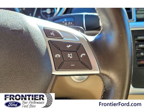 Used 2015 Mercedes-Benz GL 450 GL 450 4MATIC image 20