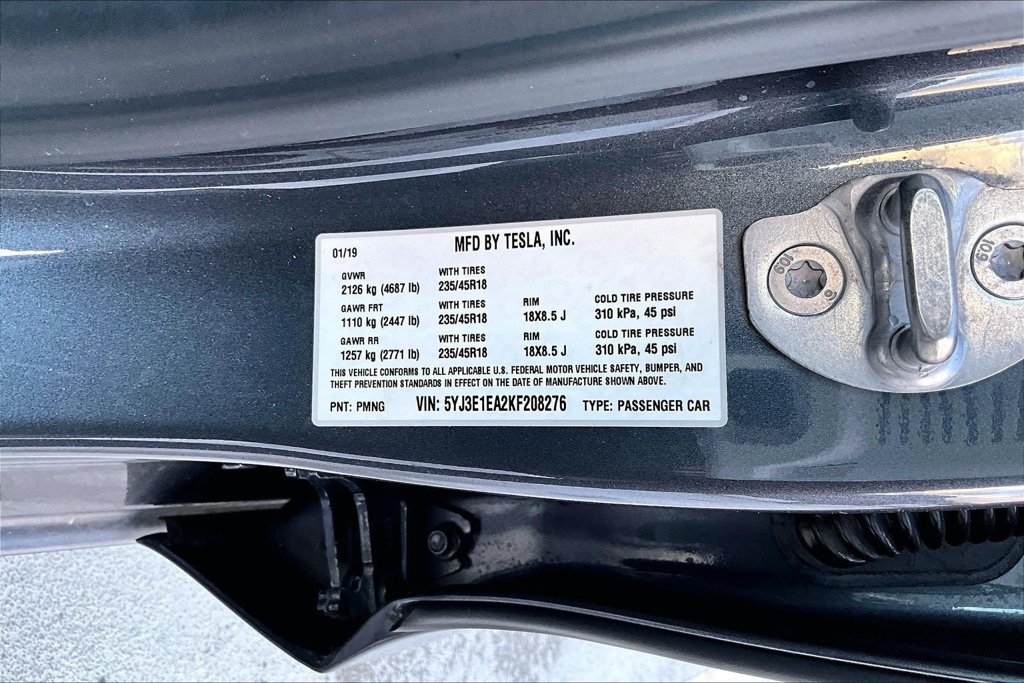 Used 2019 Tesla Model 3 Mid Range RWD image 35