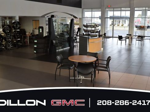 Used 2025 GMC Sierra 2500 Denali w/ Max Trailering Package AWD/4WD image 32