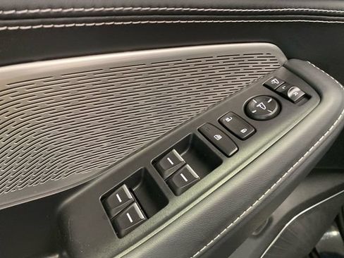 Used 2023 Acura MDX SH-AWD w/ Advance Package image 13
